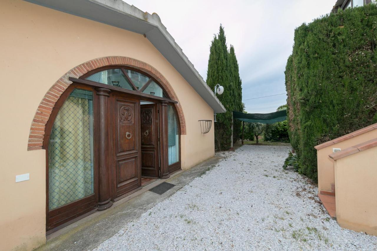 Podere Isabella San Vincenzo Eksteriør bilde